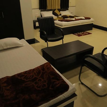 Venus Hotel 5 Minute Walking Distance From Dargah Ajmer Bagian luar foto
