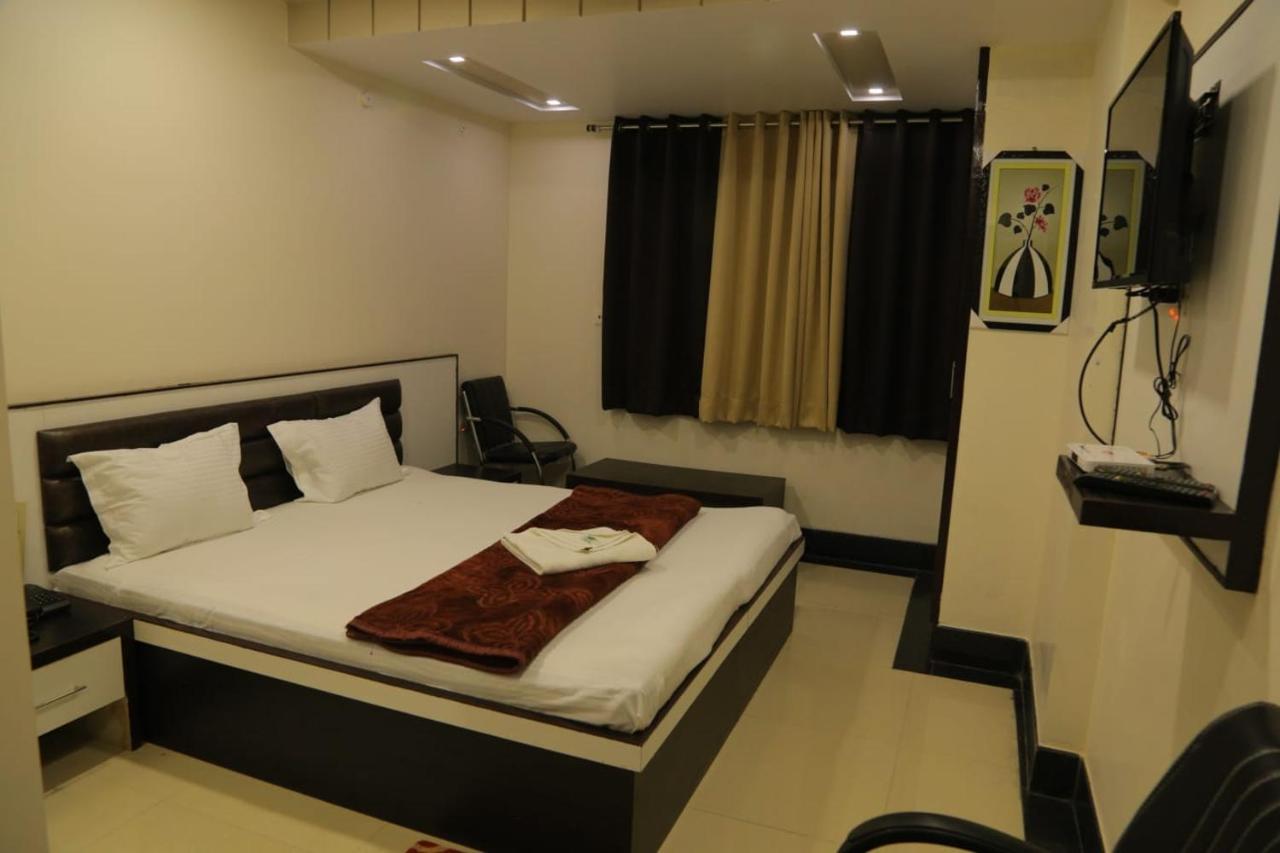 Venus Hotel 5 Minute Walking Distance From Dargah Ajmer Bagian luar foto