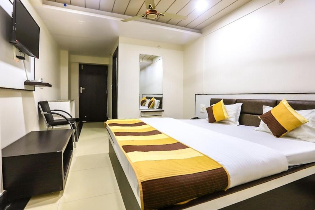Venus Hotel 5 Minute Walking Distance From Dargah Ajmer Bagian luar foto