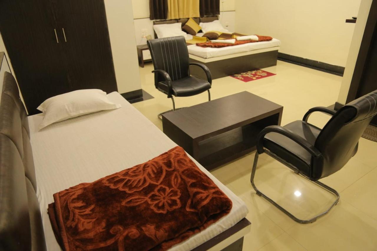 Venus Hotel 5 Minute Walking Distance From Dargah Ajmer Bagian luar foto