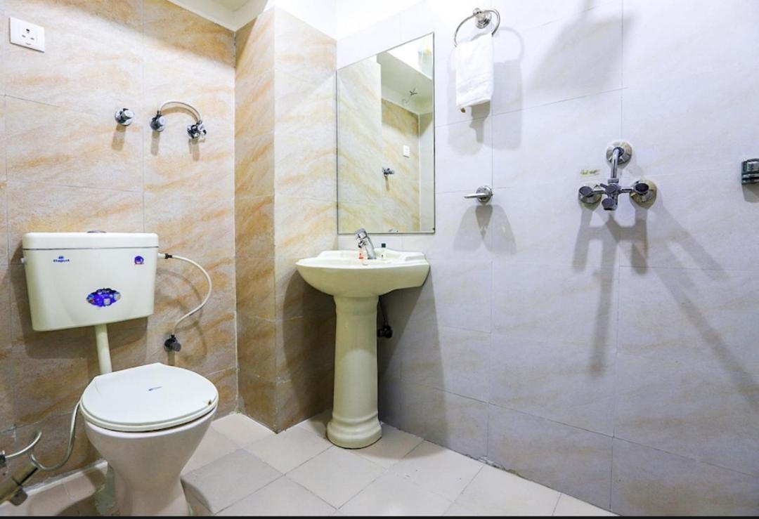 Venus Hotel 5 Minute Walking Distance From Dargah Ajmer Bagian luar foto