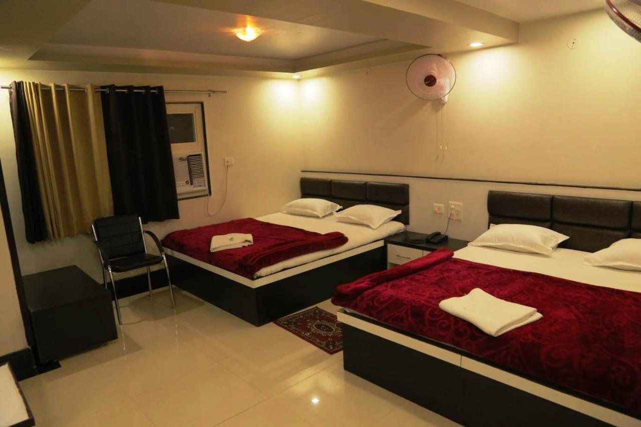 Venus Hotel 5 Minute Walking Distance From Dargah Ajmer Bagian luar foto