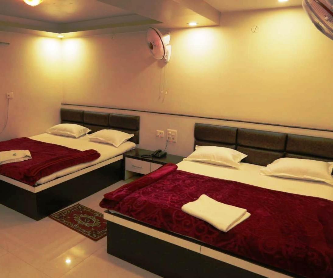 Venus Hotel 5 Minute Walking Distance From Dargah Ajmer Bagian luar foto